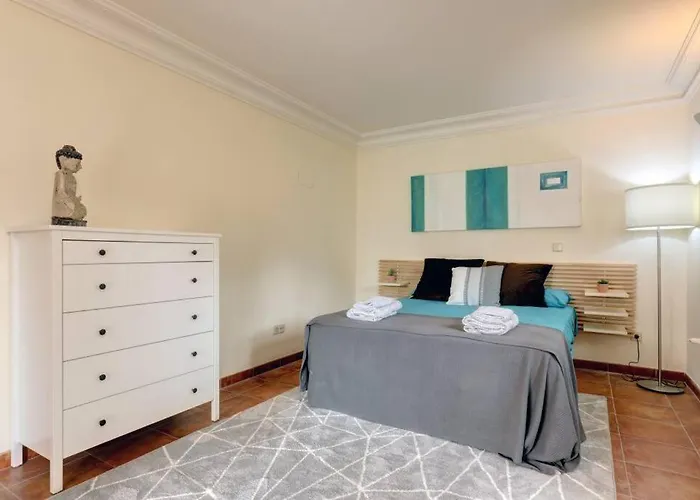 Villa Traditional Spanish Near Puerto Banus Marbella