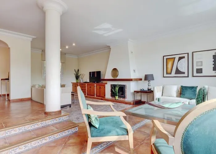 Traditional Spanish Near Puerto Banus Villa Marbella